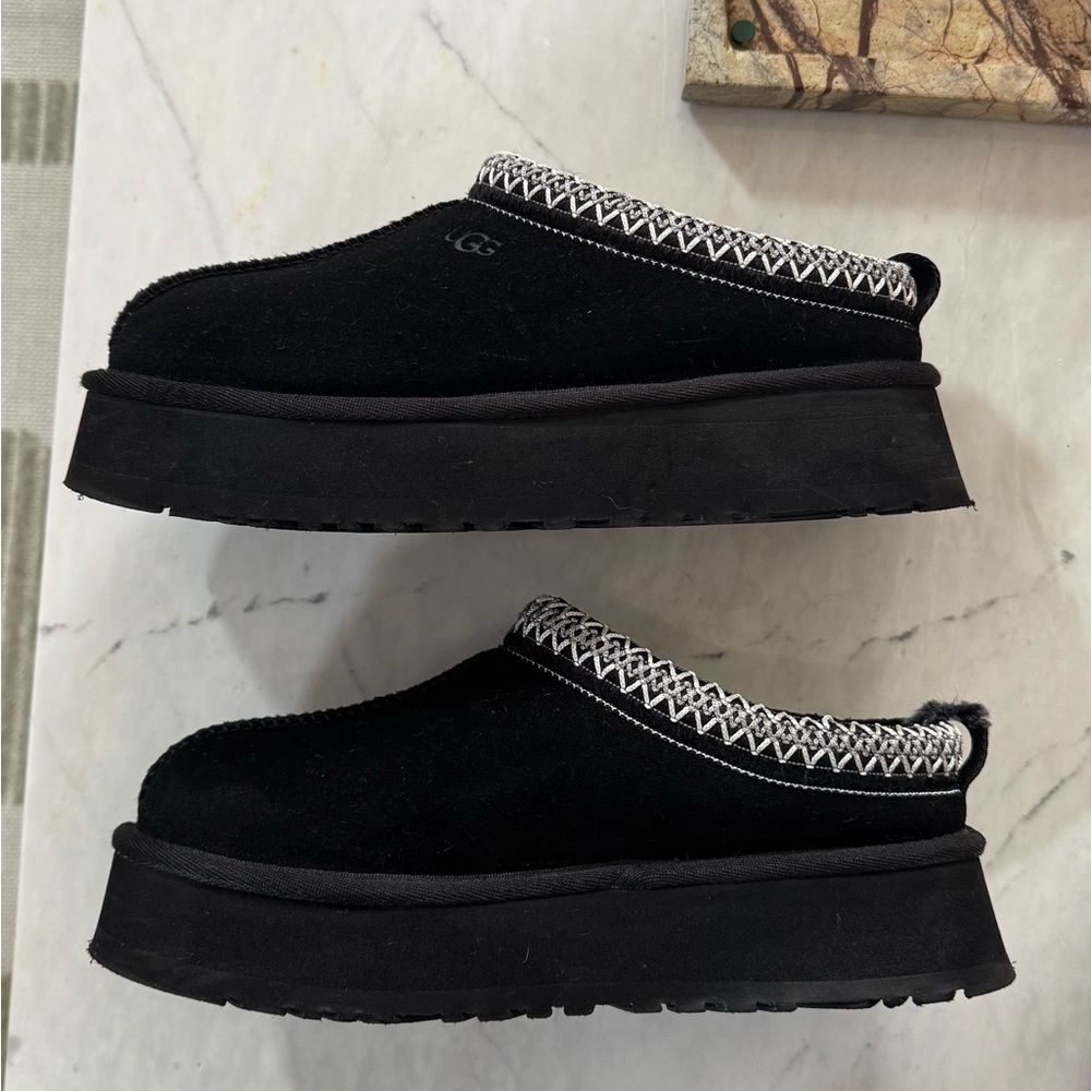 Authentic UGG Tazz Platform